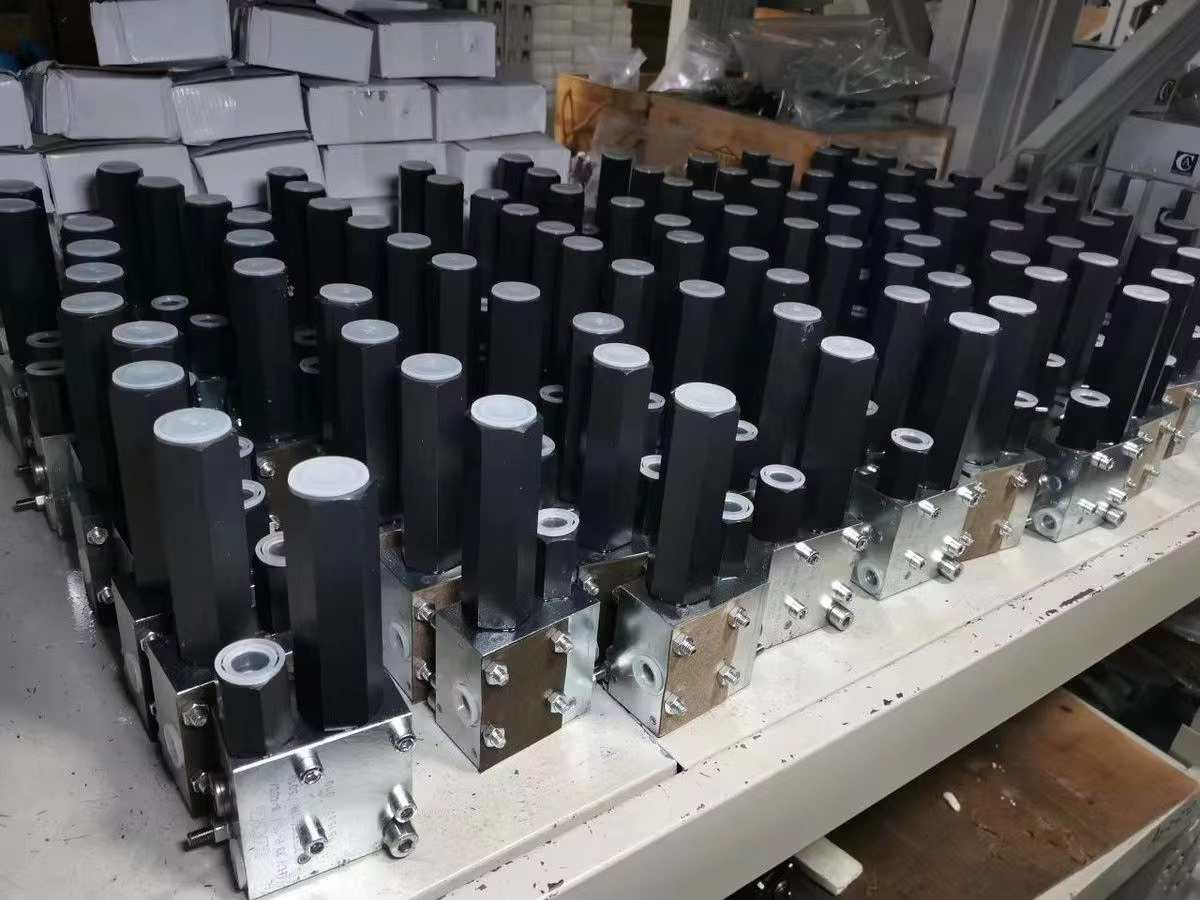 Zoomlioon Concrete Pump Spare Parts Screen for Engineering Machinery Parts Hunan Origin Unwarranty