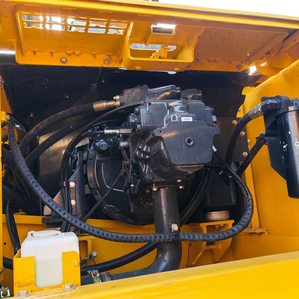 Used Komatsu PC350-8 hydraulic Excavator 184kw Rated Power 1.4m³ Bucket Cummins Engine