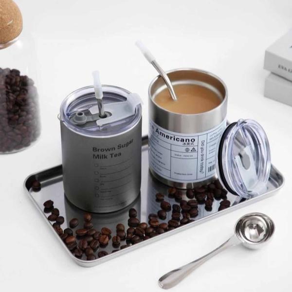 Tumbler Copo de café de acero inoxidable aislante con tapa y paja estilo americano portátil exterior con acompañamiento de paja copas de agua selladas de doble pared botella de viaje