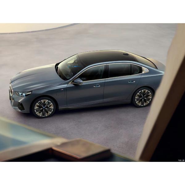 2024 BMW i5 eDrive 35L M Sports Package 567km Pure Electric Cruising Range and Standards
