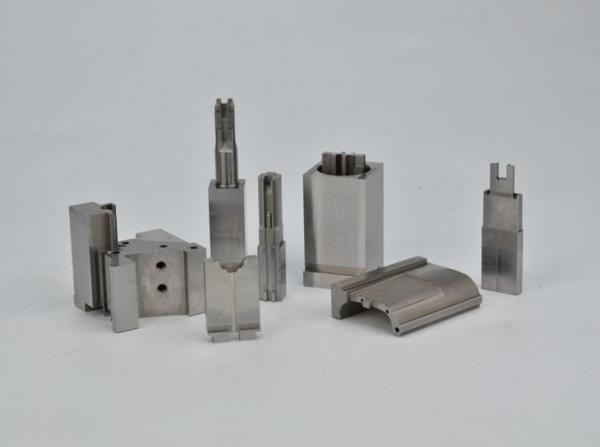 SKD11 Connector Mold Parts Precision Mirror CNC Milling Parts Mini USB Electronics Applied