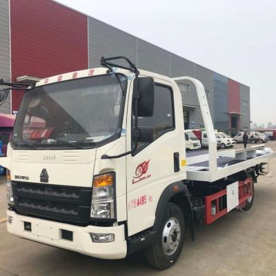 Sinotruk HOWO 4tons Flatbed Tow Truck 4ton 3-7t One-Towing-Two Platform Wrecker