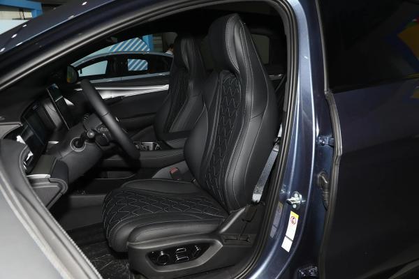 2024 Última BYD Sea Lion Luxury Off Road Car Novo Carro Elétrico EV SUV Carro em estoque Byd Sea Lion 07 Veículo de Nova Energia