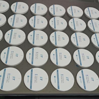 Fast-Stain ST Zirconia System , 5-Minute Immersion , 1500°C Sintering