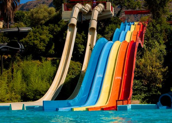 Aquatic Paradise Outdoor Big Water Slides 9 - 35 M Platform Height For Amusement Park