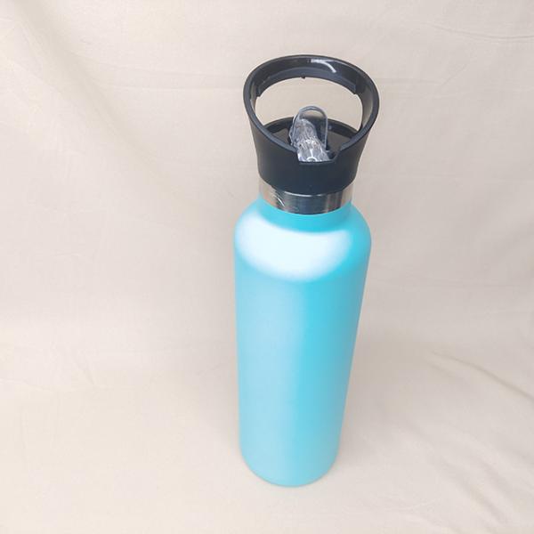 Keep Your Drinks at the Perfect Temperature with Our 750ml Stainless Steel Sport Bottle