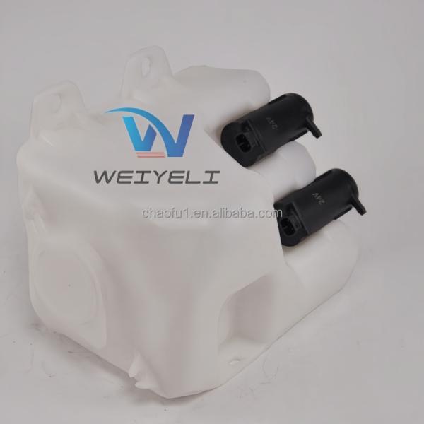 Le réservoir d'expansion du liquide de refroidissement Komatsu PC200-8 GD755-5R 21T-06-11351