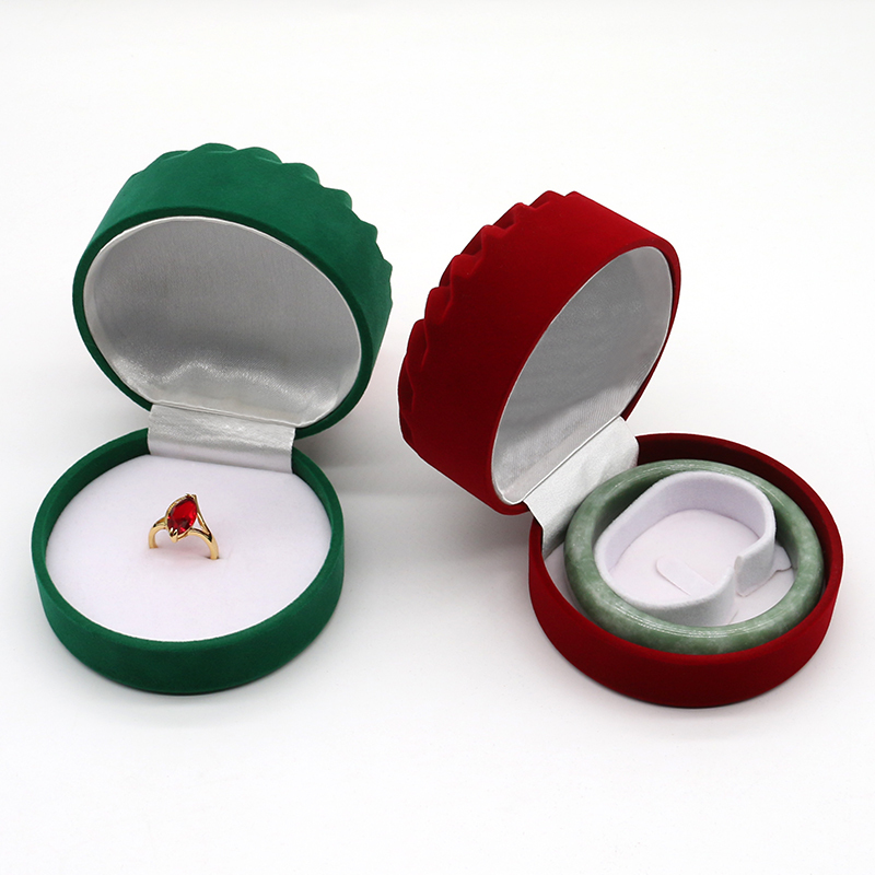 Custom Logo Spherical Hinged Velvet Jewelry Gift Box Elegant Ring Box