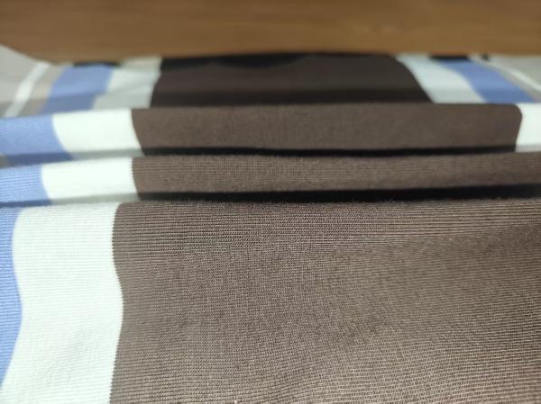 Tissu en maille rayée 21S coton spandex pour t-shirts