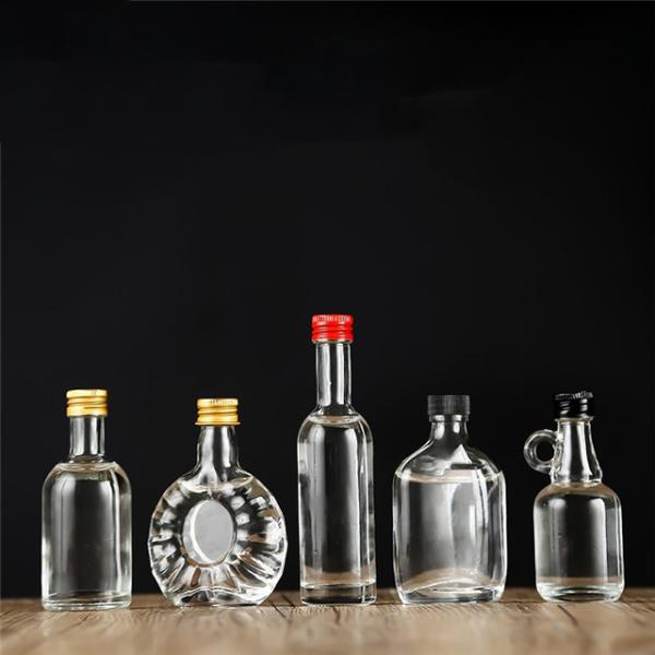 Leak Resistant Crystal Glass Bottles 40ml 50ml Vodka Wine With Aluminium Cap