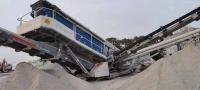 Le broyeur mobile utilisé par roche portative MR110 Z EVO2 monté sur des rails a fait en 2018