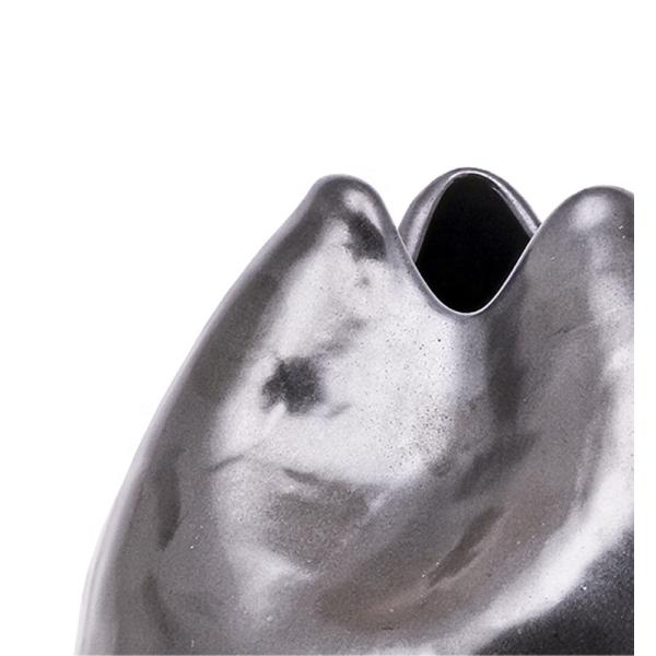 Высококачественный творческий лепесток черный роскошный керамический ваза с металлическим остеклением для столового декора