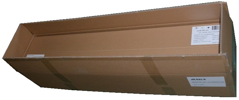 IP66 Tri-proof LED Lamp with Silicon Gasket and 3500K/4000K/5000K Color Temperature