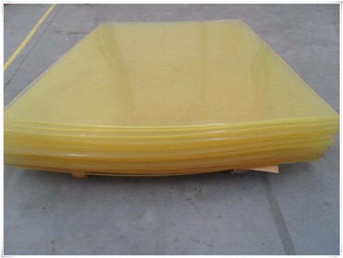 O poliuretano feito sob encomenda da folha de borracha amarela do poliuretano da cor parte a resistência de abrasão