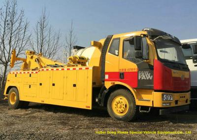 Heavy Duty 12 Ton Wrecker Tow Truck For Car Recovery In City Road , Suburb Way