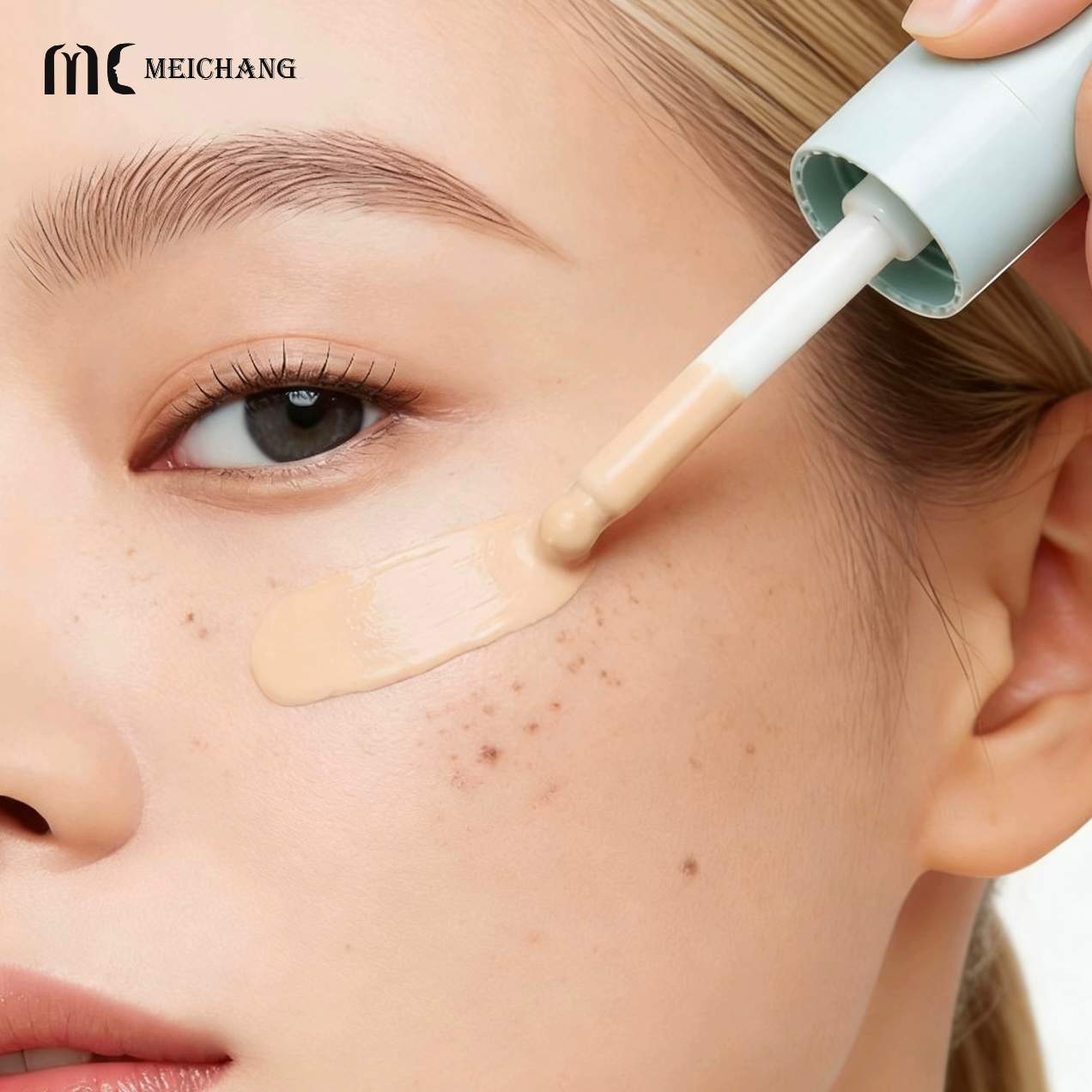 30ml 2-in-1 Foundation & Concealer Glass Bottle with Pump Brush Applicator(MC-1305)