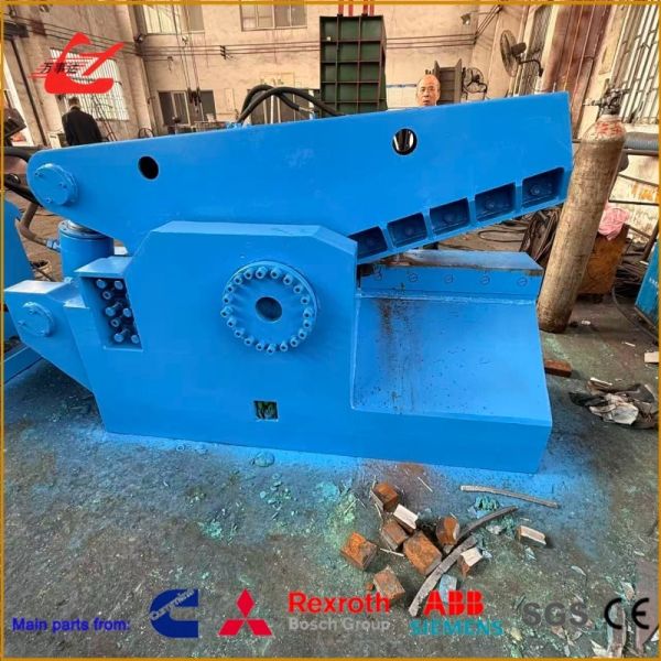 High Power Metal Cutting Shear With 11 KW And 800mm Blade Length For Heavy Duty Use