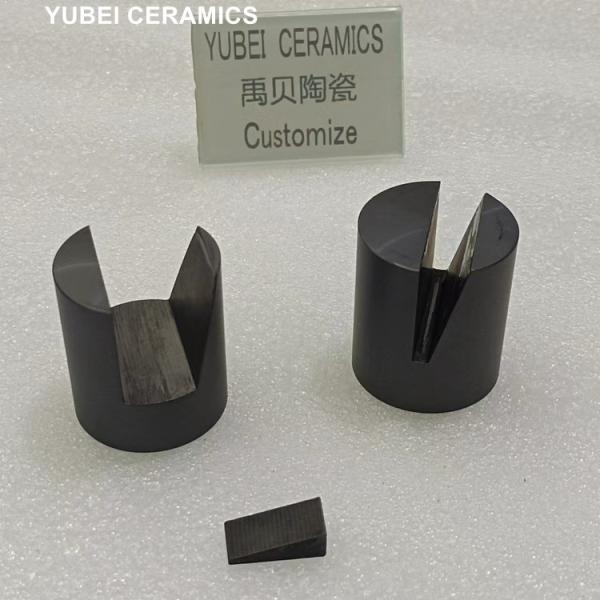 Smooth Surface Finish Silicon Carbide Ceramic Base With 380 MPa Bending Strength