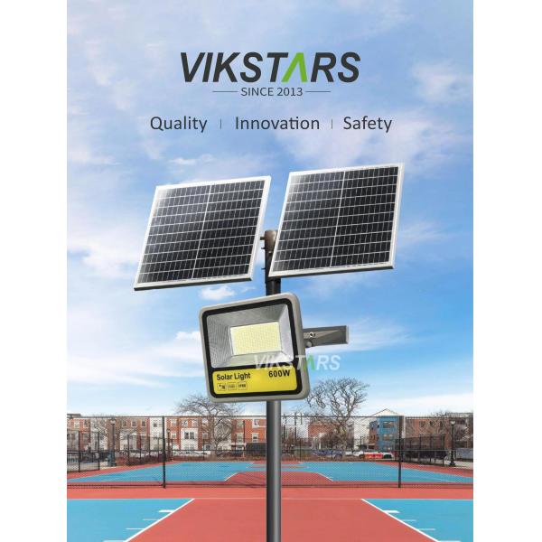 600w 800w Luces de inundación solares Iluminación de estadios Iluminación al aire libre Reflectores solares de alta potencia