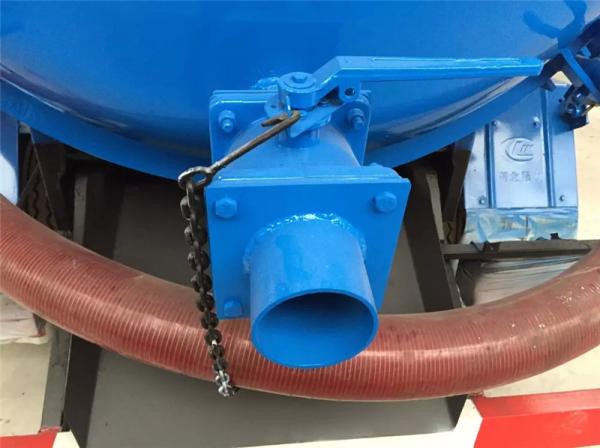 Caminhão de petroleiro da sução da água de esgoto de Dongfeng Cummins/caminhão 3CBM aspirador de p30 a 5CBM
