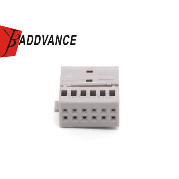 8X0035447B / 1564491-3 12 Pin Female Auto Connector For V con UN UDI S Koda Seat