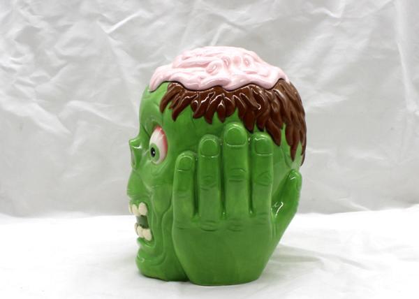 Home Decoration 3D Ceramic Cookie Jar Skull Big Eyes Design Dolomite Food Container