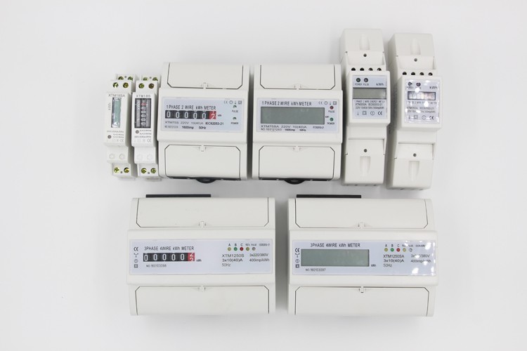 XTM35S Series Single-Phase 2-Wire Smart KWH Energy Meter 10(40)A 230V Analog Display DIN Rail Mount RS485 Communication 1.0