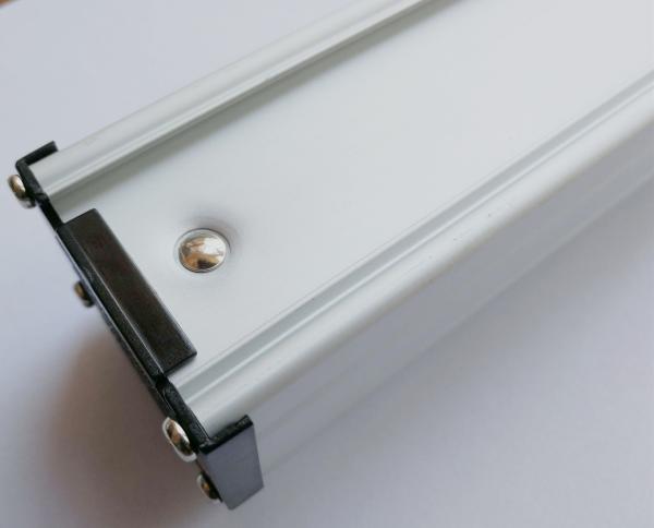 Unidade de distribuição de poder interna do PDU da montagem em rack, tira resistente do poder de 9 tomadas