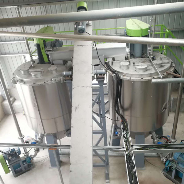 Línea de lavado de botellas de PET racionalizada 490kw Máquina de reciclaje de plástico industrial 500 - 3000kg/h