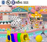 Temática personalizable diversificada atractiva estilo macaron área de juego para niños