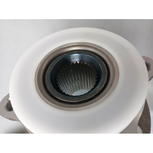 Hot selling front wheel bearing LR178617 for Land Rover New Defender 2020