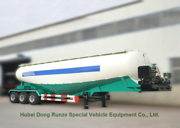 Tri Axle Tank Semi Trailer For Cement Bulk Powder Carry High Loading Capacity