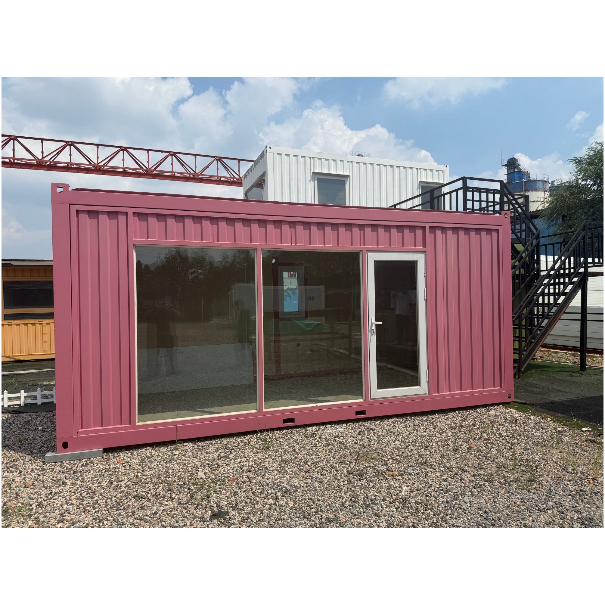 Customized Professional Eco-Friendly Foldable Container House Durable Comfortable Waterproof Feature for Workshop Application