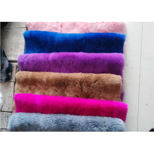 La piel mullida teñida del conejo de Rex pela la densidad pesada los 30*40cm con el logotipo modificado para requisitos particulares