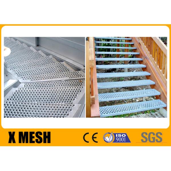 Aluminum And d Carbon Punched Galvanised Walkway Grating Welded