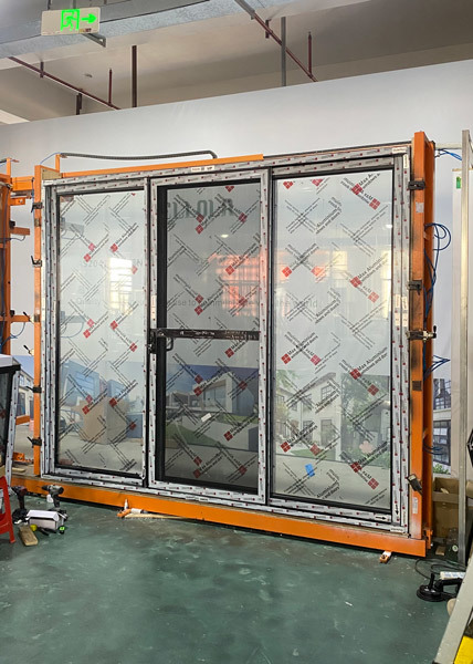 AS 2047 Certified Aluminium Sliding Doors with 6063-T5 Alloy and Double-Layer Tempered Glass for Wind Resistance up to 3000Pa