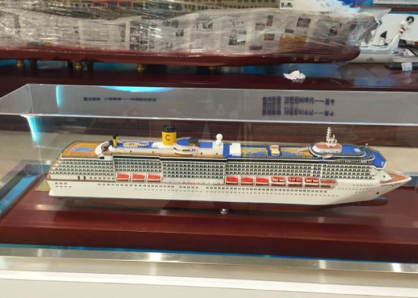 Creative  Plastic Cruise Ship Models Costa Atlantica Cruise Ship Shaped Restore