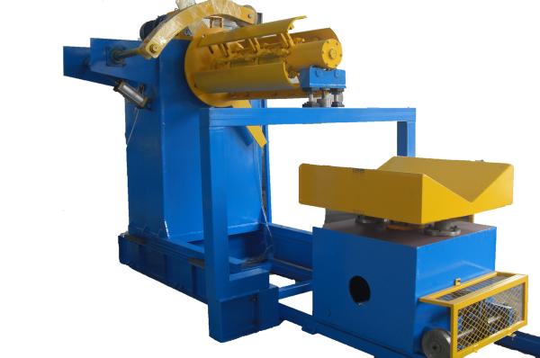 19 estações e o trilho de protetor do metal do Auto-empilhador 22KW rolam formando a máquina