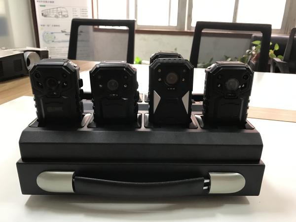 Law Enforcement 4G Body Camera , Wide degree wearable police cameras 11 hours