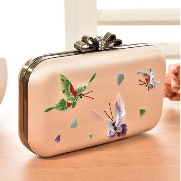 Korean version of the 2016 new women's vintage evening bags hand embroidery silk clutch bag mini-packet
