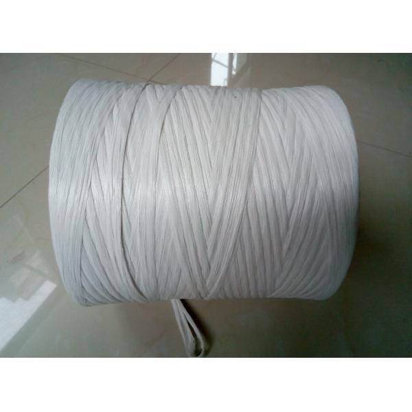 El llenador amarillo torcido libre del franco PP del halógeno bajo del humo de OI 28 cuenta un cuento 125000D la llama Redardant