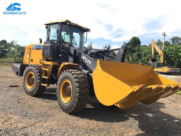 maquinaria 3 Ton Wheel Loader de construção 92kW pesada