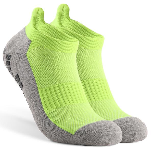 Men's Sporty Padded Ankle Soccer Socks with Regular Style and Anti Slip Grip Bottom