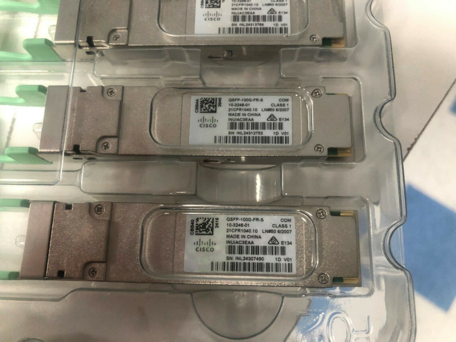 модуль 10-3284-02 Cisco QSFP 100G FR s 2km SMF оптически с двухшпиндельным соединителем LC