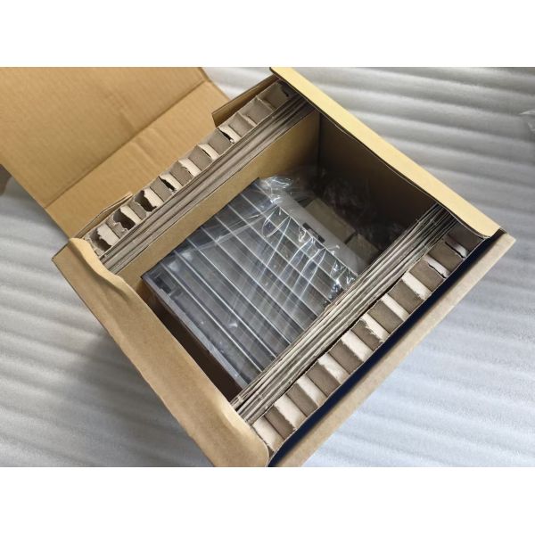 AC Servo Driver CACR-2R8-S04VA CACR2R8S04VA New in Box CACR-2R8-S04VA