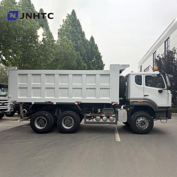 Sinotruk NX camion de décharge 6X4 8X4 380HP 400HP 430HP 30 Tonnes de seconde main lourd