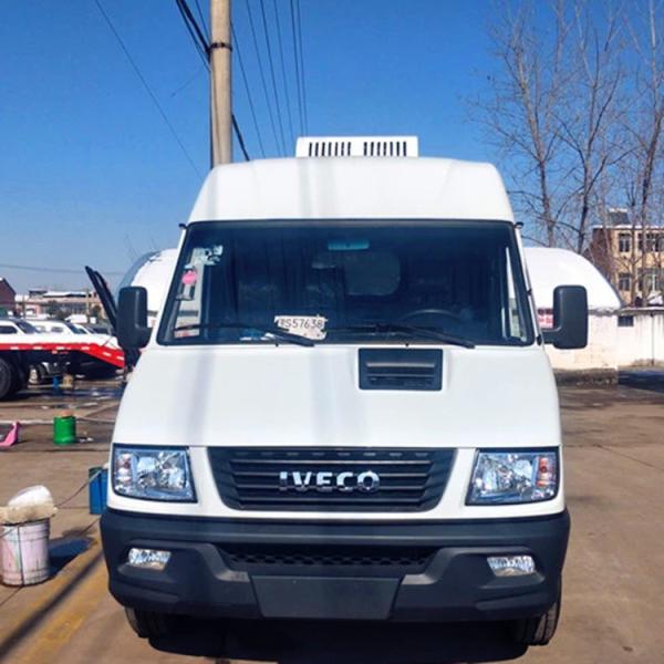 Van Manual Mobile Freezer Truck refrigerado pequeno diesel Mini Bus