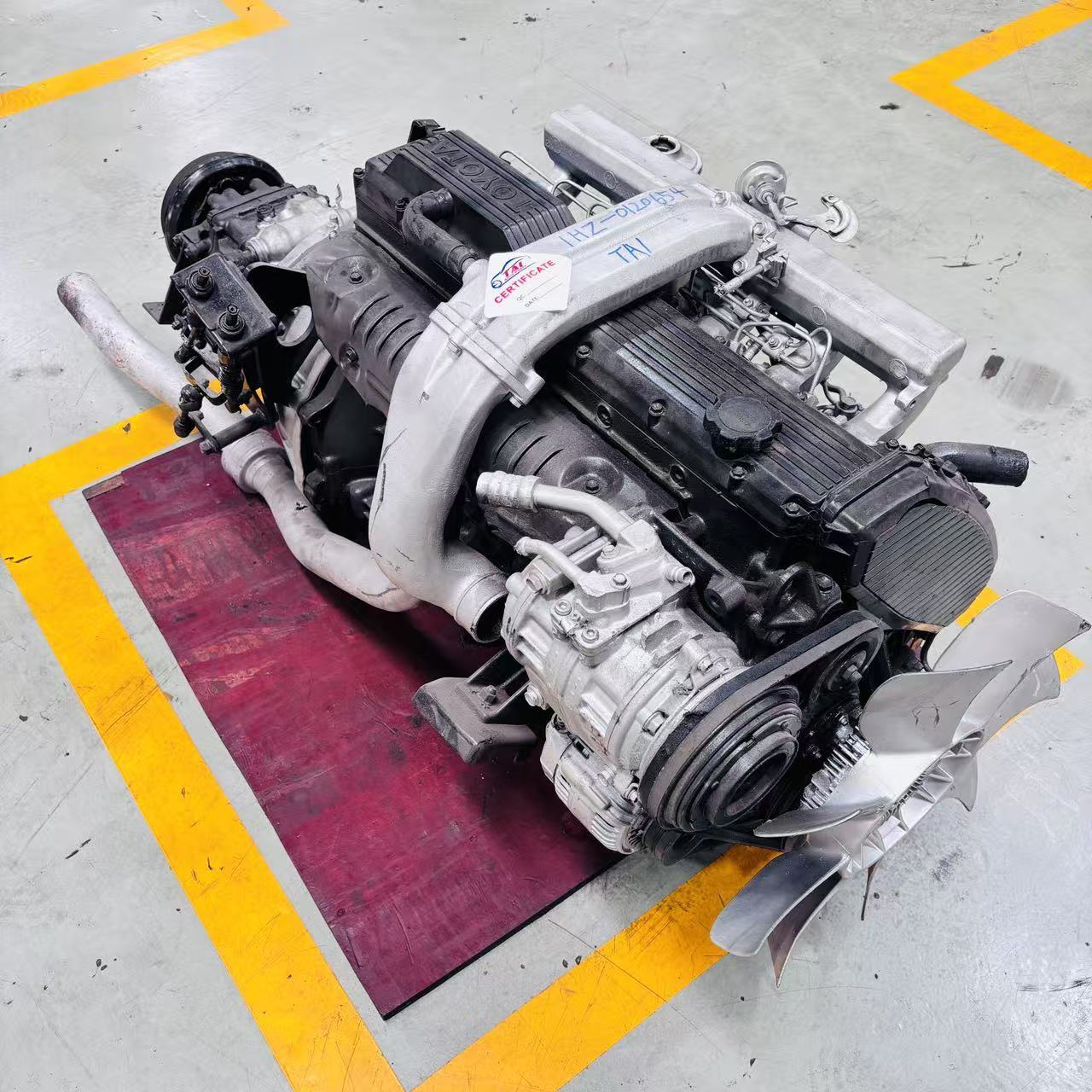 1HZ Diesel Engine 4.2L Naturally Aspirated with 96kW Max Power for Toyota Land Cruiser 70 80 Series