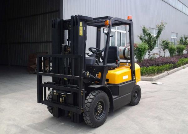 Dual Fuel Forklift Industrial Forklift Truck ,  3000MM Lifting Height Propane Tank Forklift