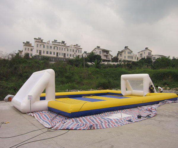 Waterproof 0.6mm PVC Inflatable Sports Field , Inflatable Football Pitch